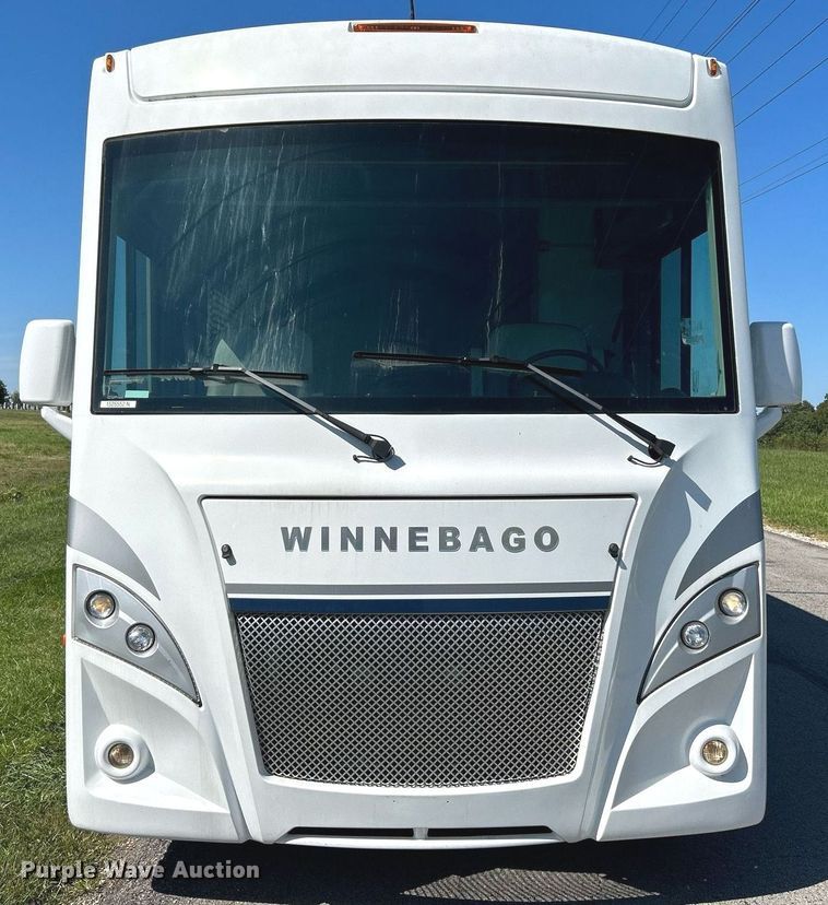 image for item NQ9796 2018 Winnebago Intent RV