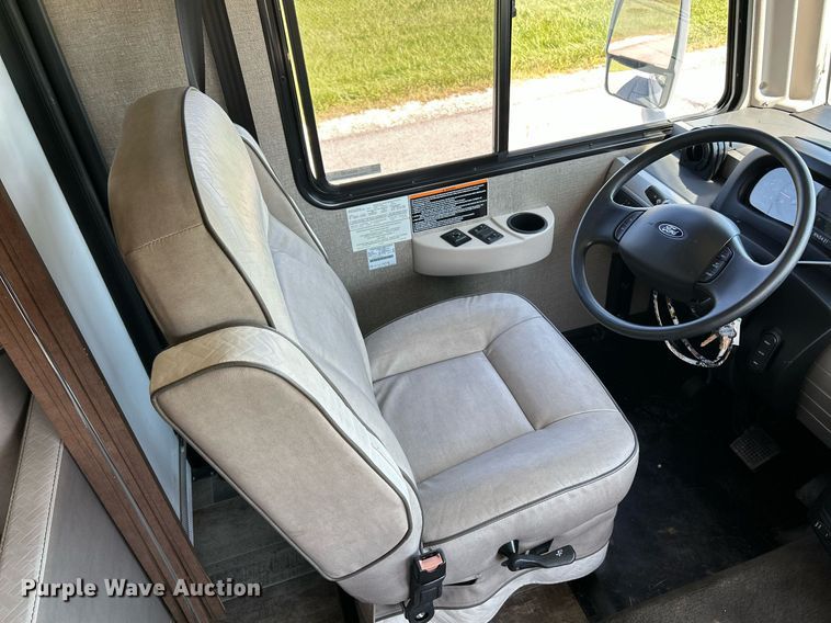 image for item NQ9796 2018 Winnebago Intent RV