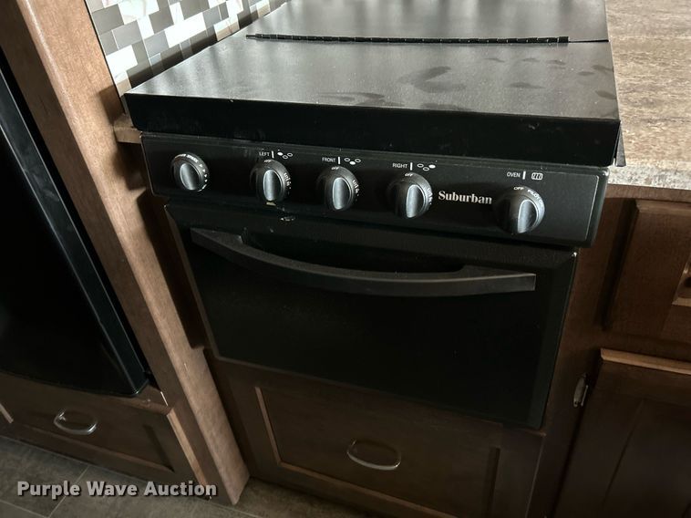 image for item NQ9796 2018 Winnebago Intent RV