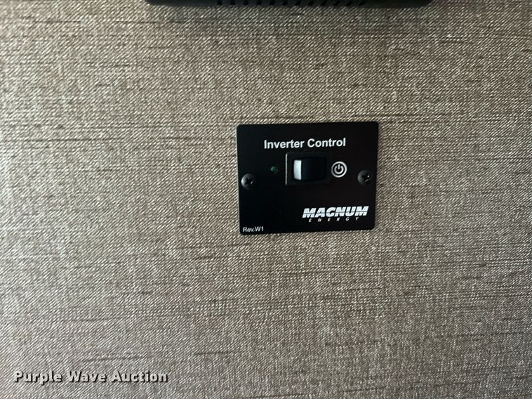 image for item NQ9796 2018 Winnebago Intent RV