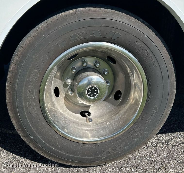 image for item NQ9796 2018 Winnebago Intent RV