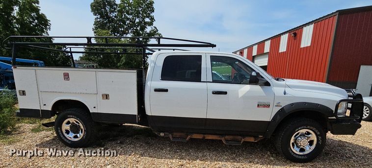 image for item NT9876 2012 Dodge Ram 2500HD  Crew Cab utility bed pickup truck