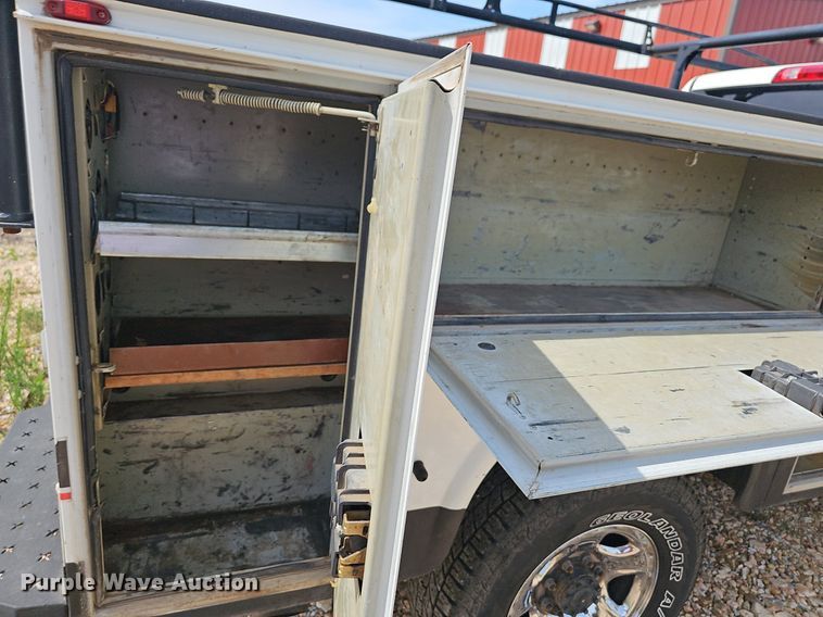 image for item NT9876 2012 Dodge Ram 2500HD  Crew Cab utility bed pickup truck