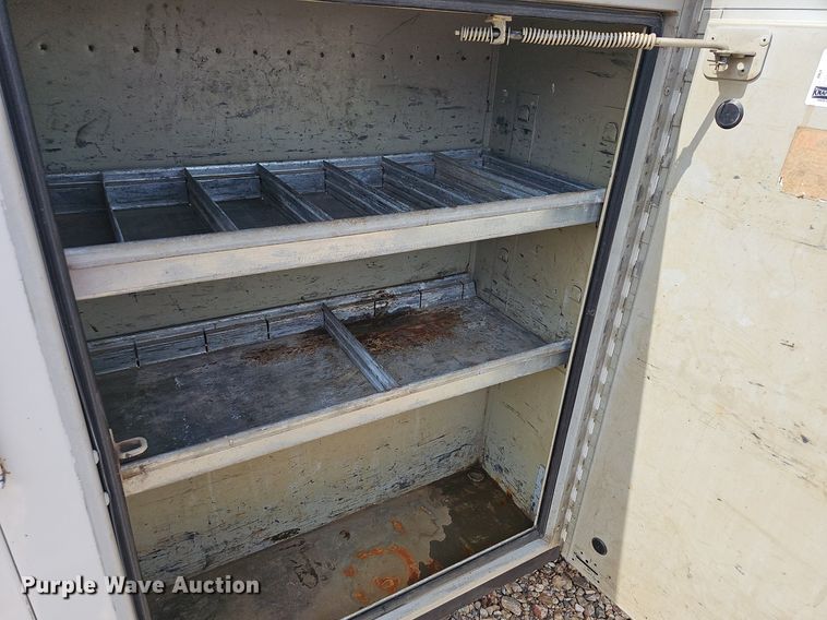 image for item NT9876 2012 Dodge Ram 2500HD  Crew Cab utility bed pickup truck