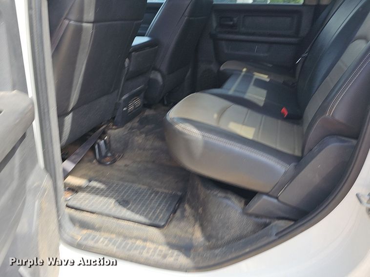 image for item NT9876 2012 Dodge Ram 2500HD  Crew Cab utility bed pickup truck