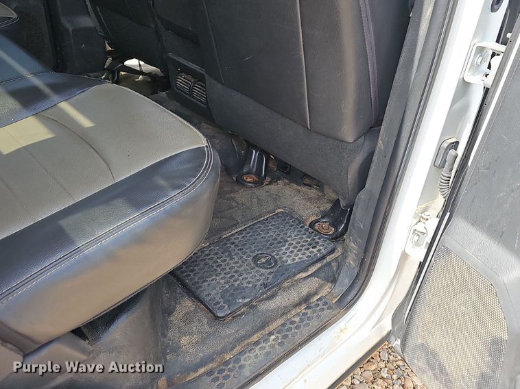 image for item NT9876 2012 Dodge Ram 2500HD  Crew Cab utility bed pickup truck