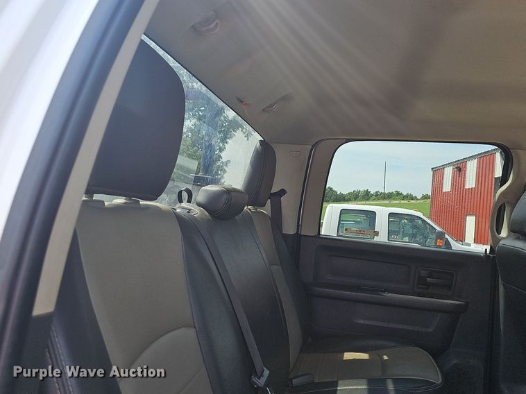 image for item NT9876 2012 Dodge Ram 2500HD  Crew Cab utility bed pickup truck