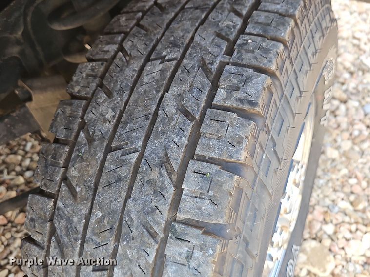 image for item NT9876 2012 Dodge Ram 2500HD  Crew Cab utility bed pickup truck