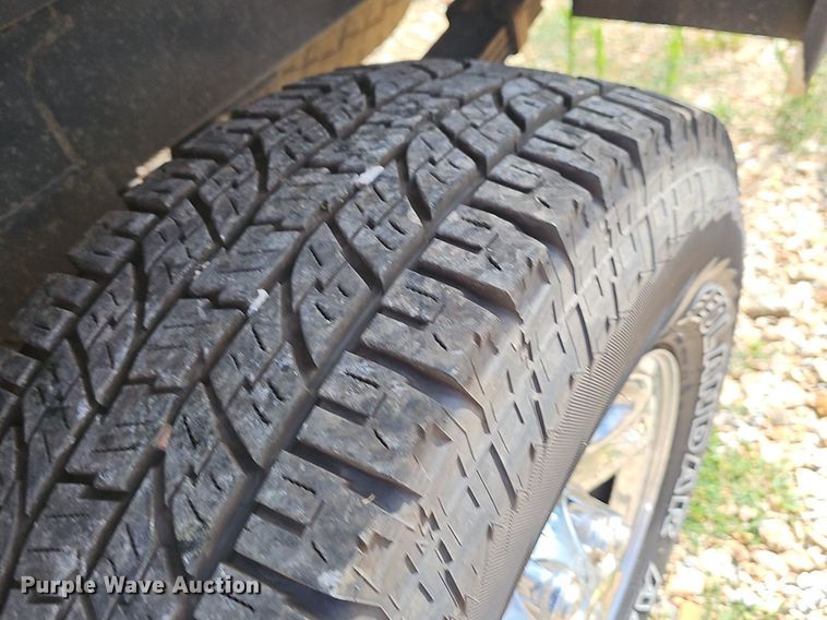 image for item NT9876 2012 Dodge Ram 2500HD  Crew Cab utility bed pickup truck