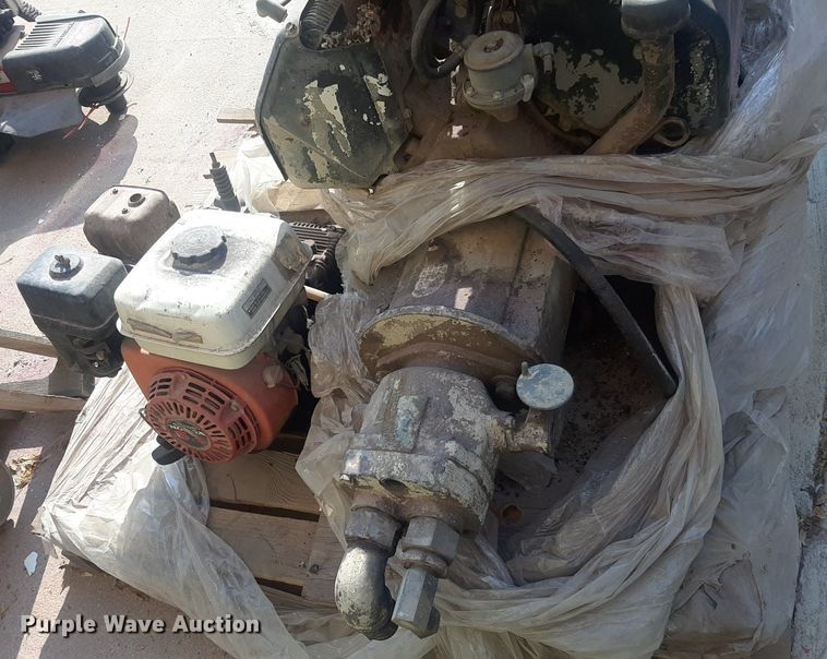 image for item NV9288 (2) pumps