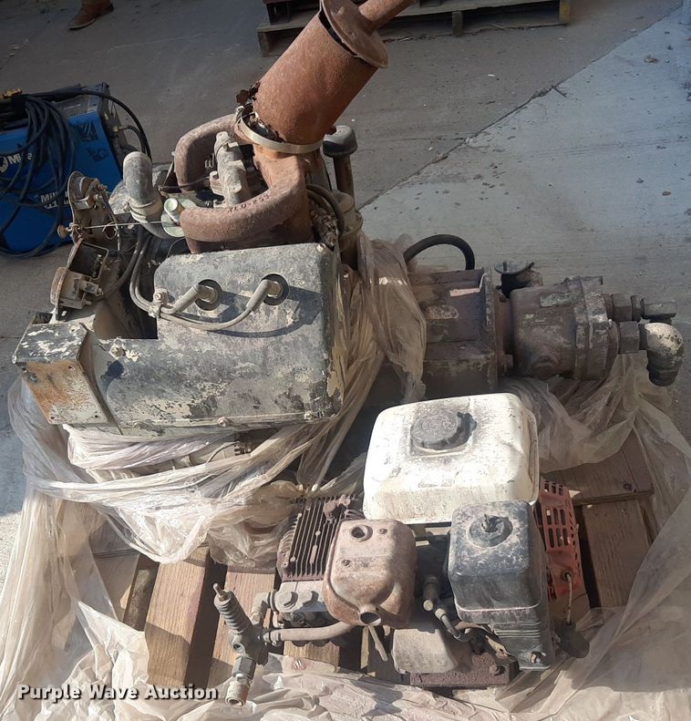 image for item NV9288 (2) pumps