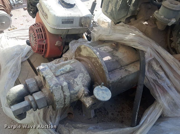 image for item NV9288 (2) pumps