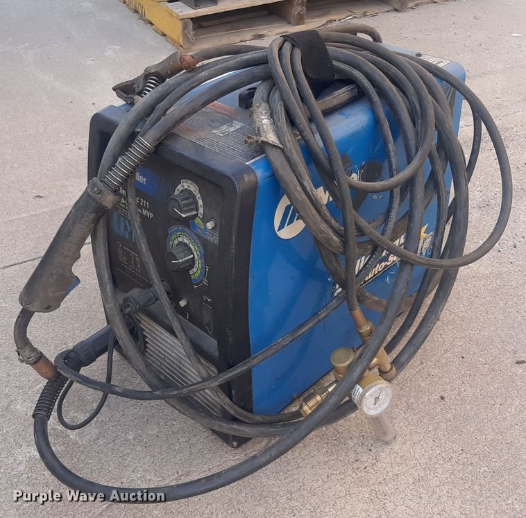 image for item NV9290 Miller Millermatic 211  welder