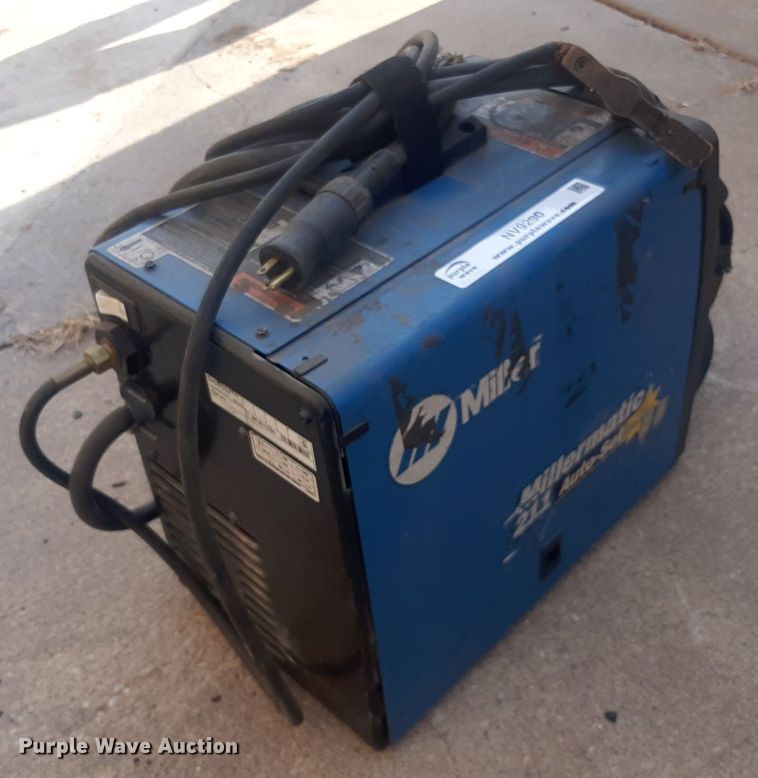 image for item NV9290 Miller Millermatic 211  welder