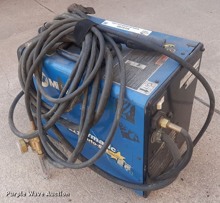 image for item NV9290 Miller Millermatic 211  welder