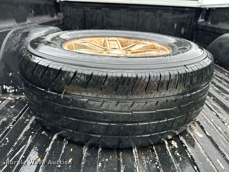 image for item NX9704 1998 Chevrolet 1500  Ext. Cab pickup truck