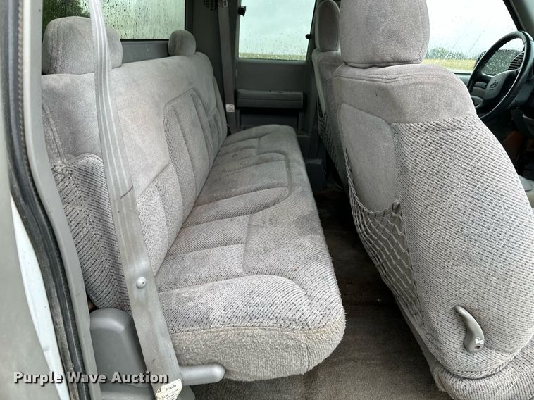 image for item NX9704 1998 Chevrolet 1500  Ext. Cab pickup truck