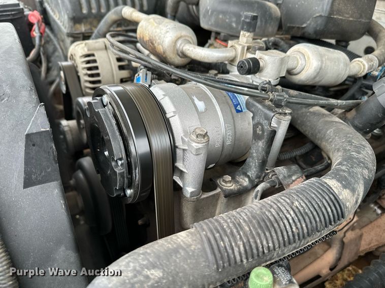 image for item NX9704 1998 Chevrolet 1500  Ext. Cab pickup truck