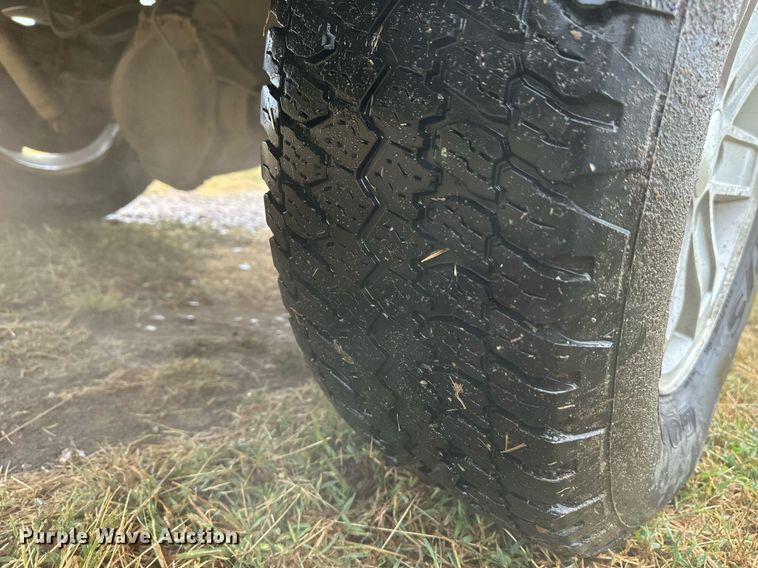 image for item NX9704 1998 Chevrolet 1500  Ext. Cab pickup truck