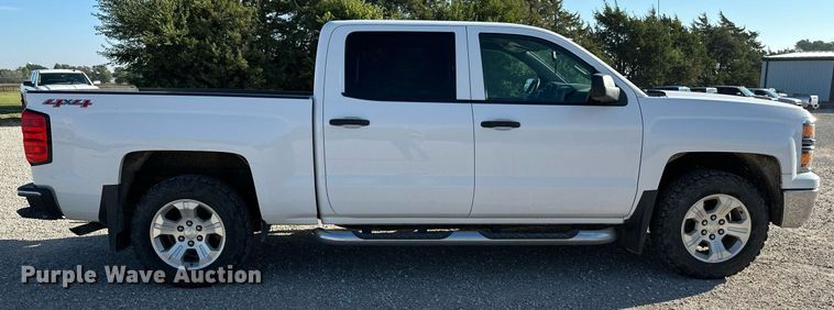 image for item NX9745 2014 Chevrolet Silverado 1500  Crew Cab pickup truck
