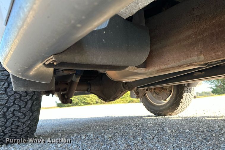 image for item NX9745 2014 Chevrolet Silverado 1500  Crew Cab pickup truck