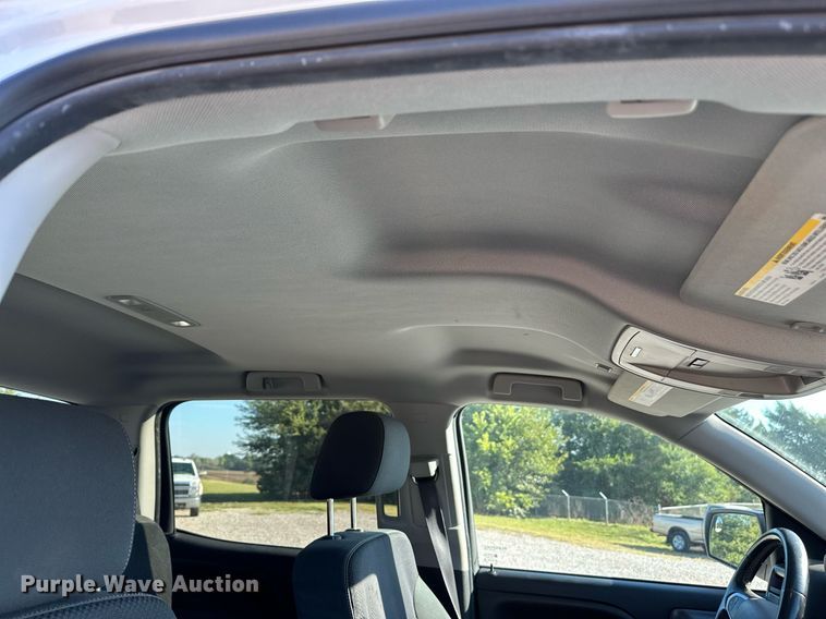 image for item NX9745 2014 Chevrolet Silverado 1500  Crew Cab pickup truck