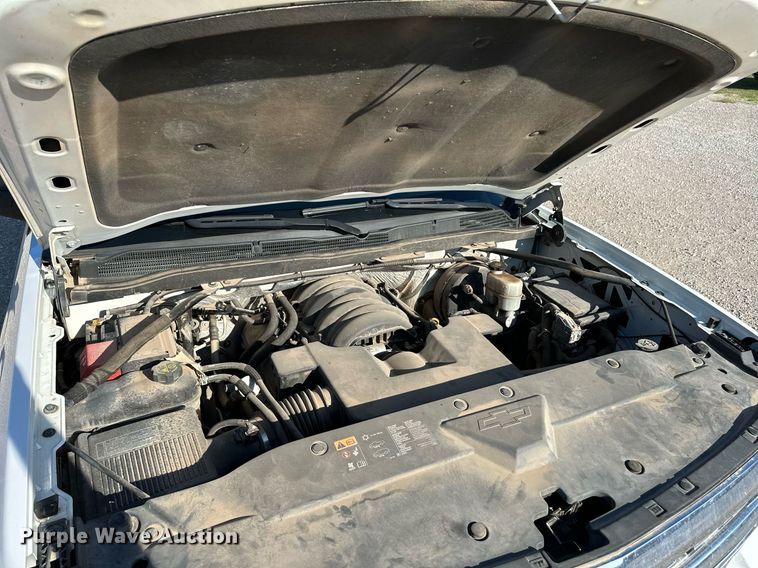 image for item NX9745 2014 Chevrolet Silverado 1500  Crew Cab pickup truck