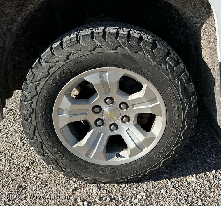 image for item NX9745 2014 Chevrolet Silverado 1500  Crew Cab pickup truck