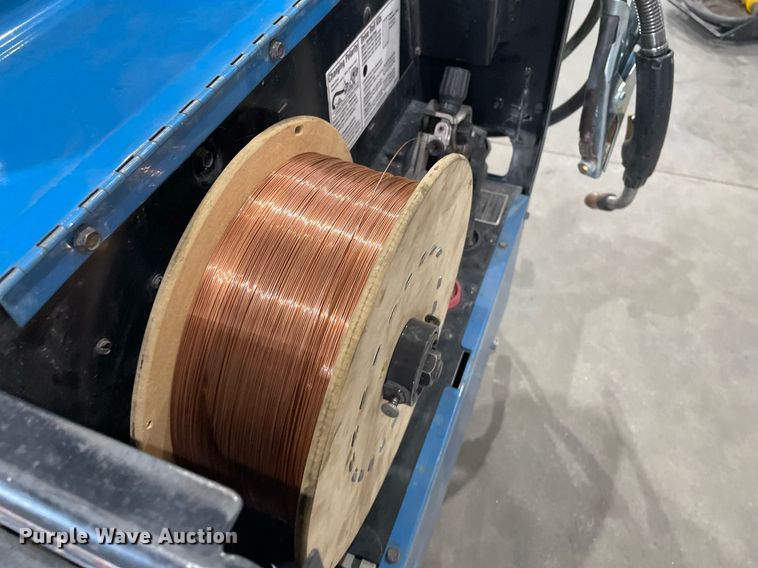 image for item NX9748 Miller Millermatic 252  welder