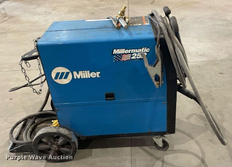 image for item NX9749 Miller Millermatic 252  welder