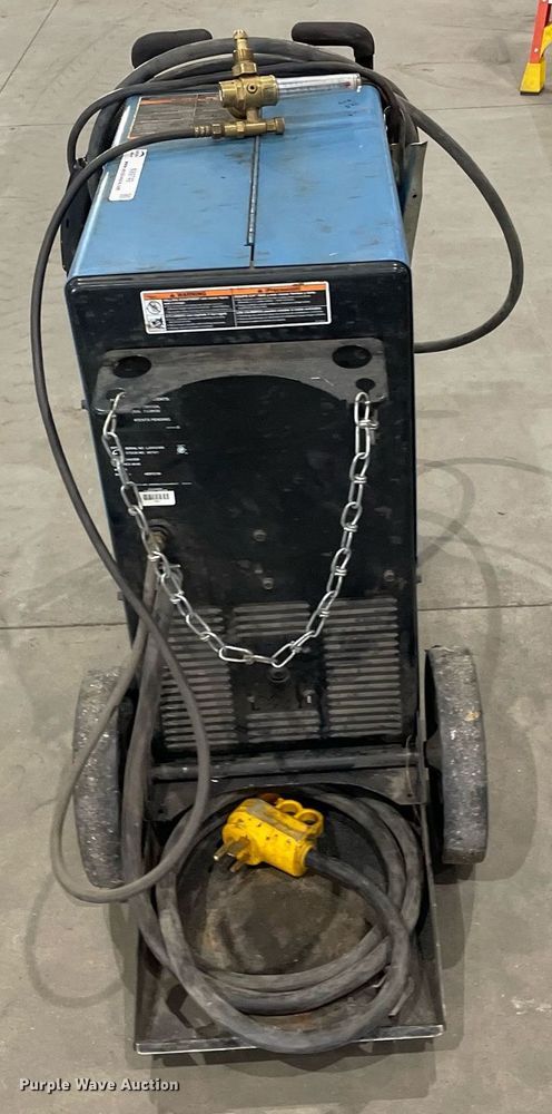 image for item NX9749 Miller Millermatic 252  welder