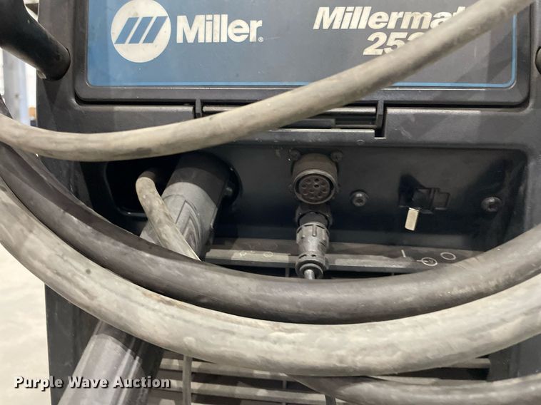 image for item NX9749 Miller Millermatic 252  welder