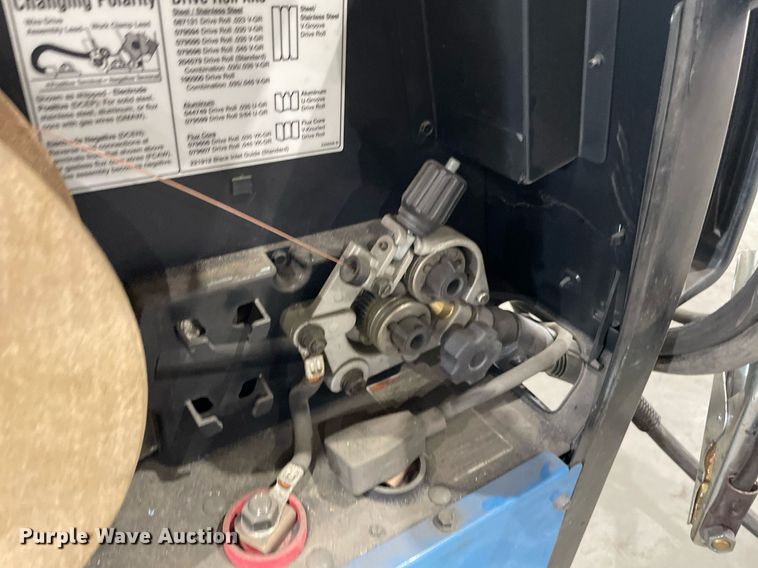 image for item NX9749 Miller Millermatic 252  welder
