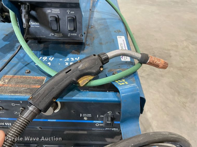 image for item NX9750 Miller Deltaweld 652  welder