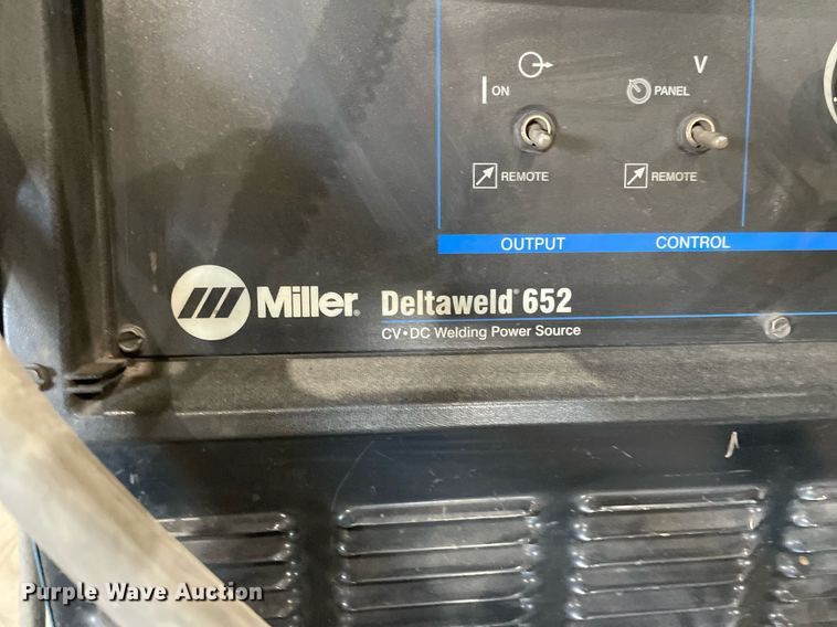 image for item NX9750 Miller Deltaweld 652  welder