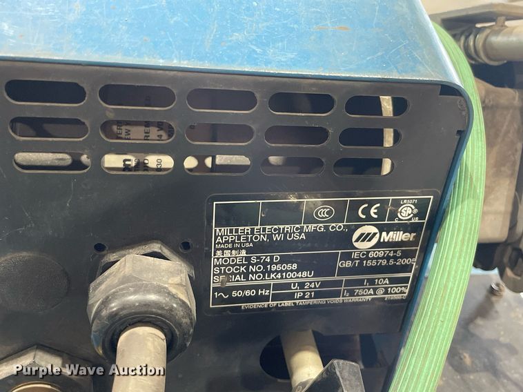 image for item NX9750 Miller Deltaweld 652  welder