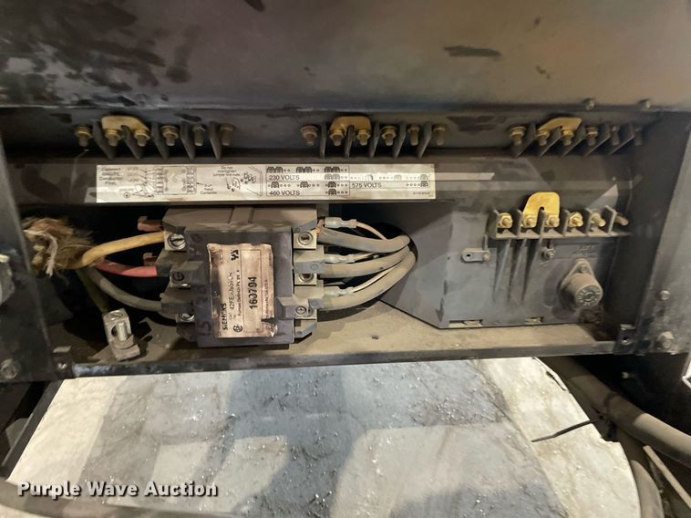 image for item NX9750 Miller Deltaweld 652  welder