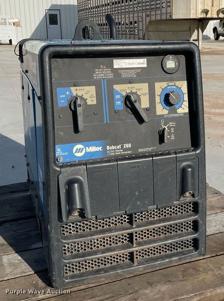 image for item NX9752 Miller Bobcat 260  welder/generator