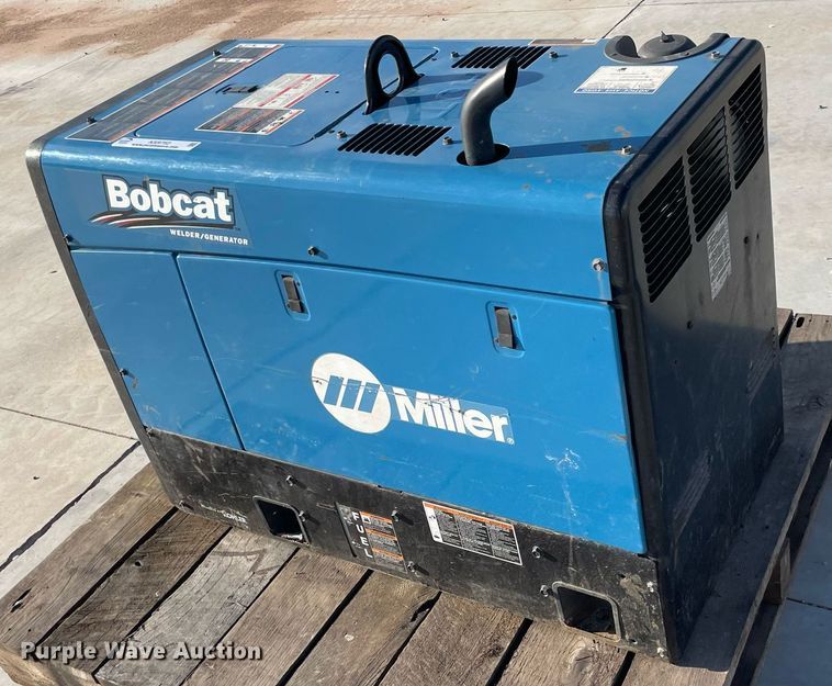 image for item NX9752 Miller Bobcat 260  welder/generator