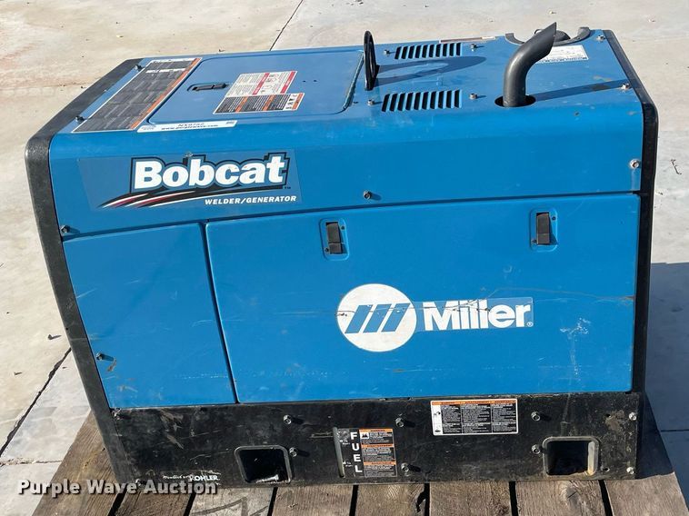 image for item NX9752 Miller Bobcat 260  welder/generator