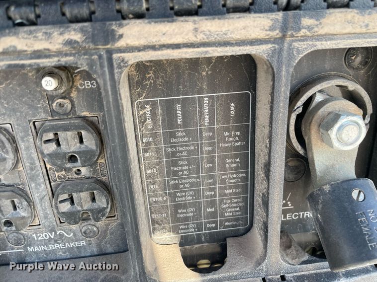 image for item NX9752 Miller Bobcat 260  welder/generator