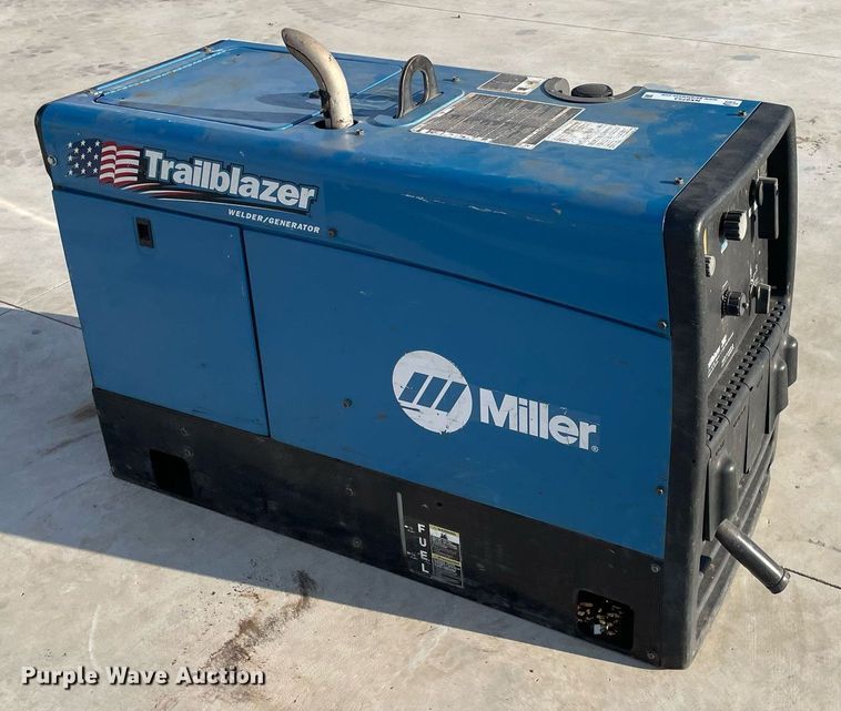 image for item NX9753 Miller Trailblazer 302  welder/generator