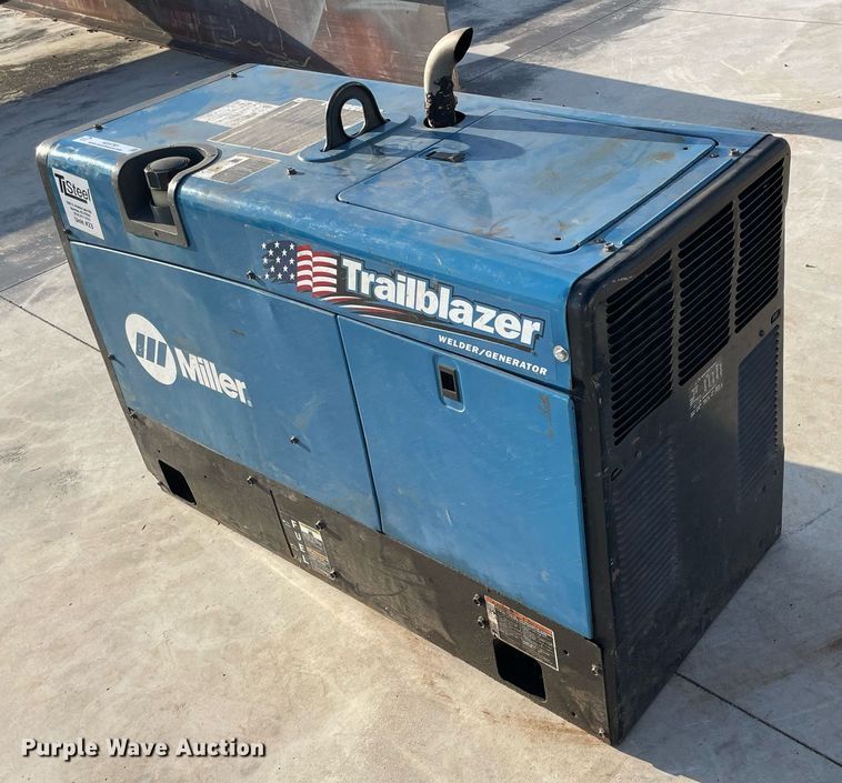 image for item NX9753 Miller Trailblazer 302  welder/generator