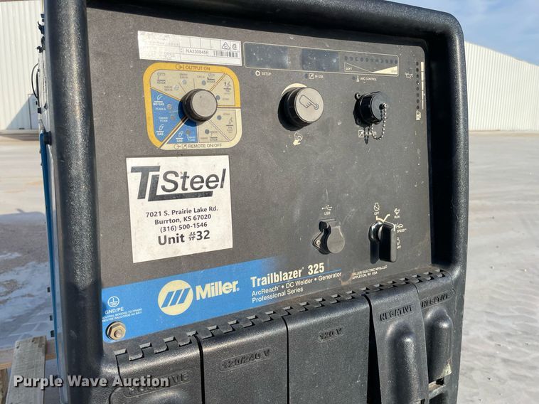 image for item NX9754 Miller Trailblazer 325  welder/generator
