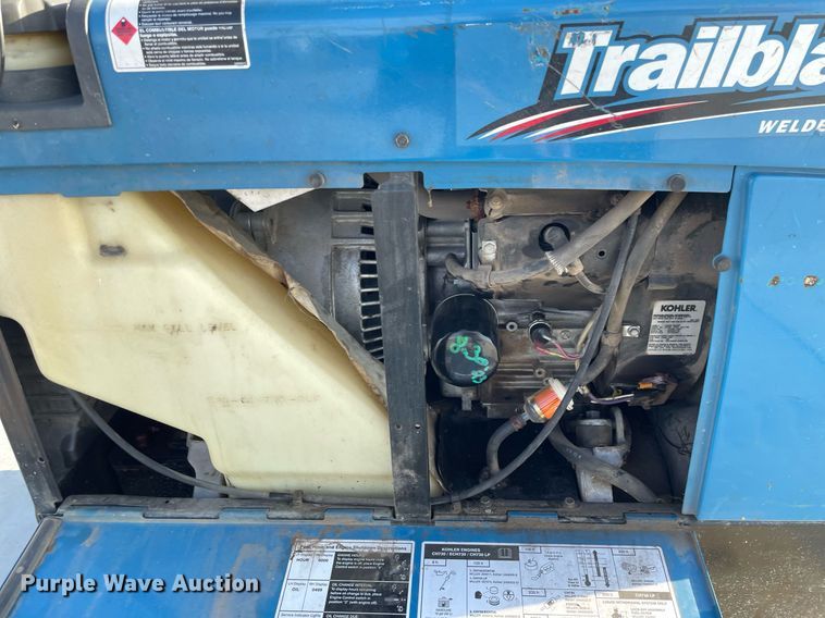 image for item NX9754 Miller Trailblazer 325  welder/generator