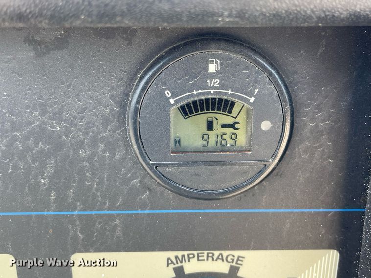 image for item NX9755 Miller Bobcat 260  welder/generator