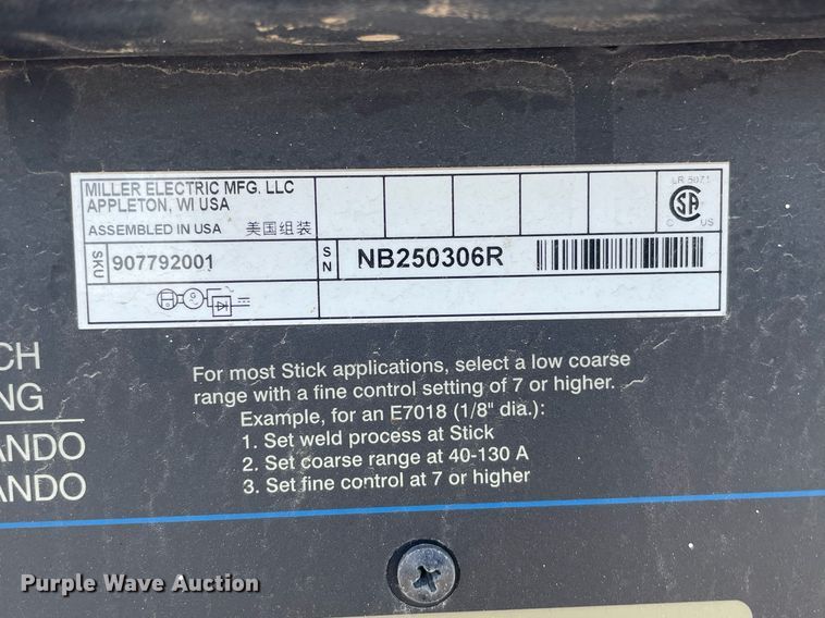 image for item NX9755 Miller Bobcat 260  welder/generator