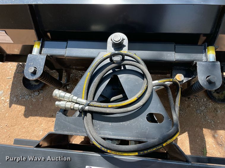 image for item NY9801 JCT  72" W skid steer snow pusher