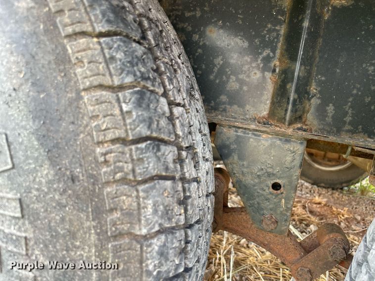 image for item NY9812 2004 Fleetwood Terry  camper