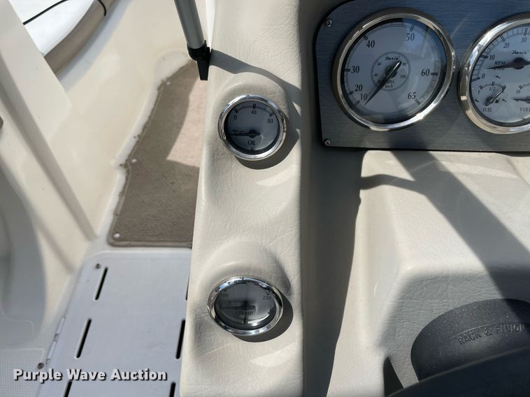 image for item NY9820 2011 Larson LX850 boat